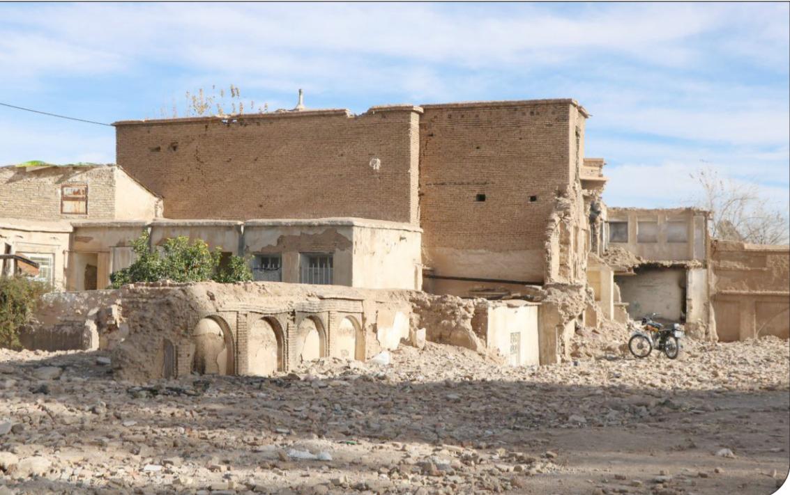 وزارت میراث، علیه خانه‌های تاریخی شیراز