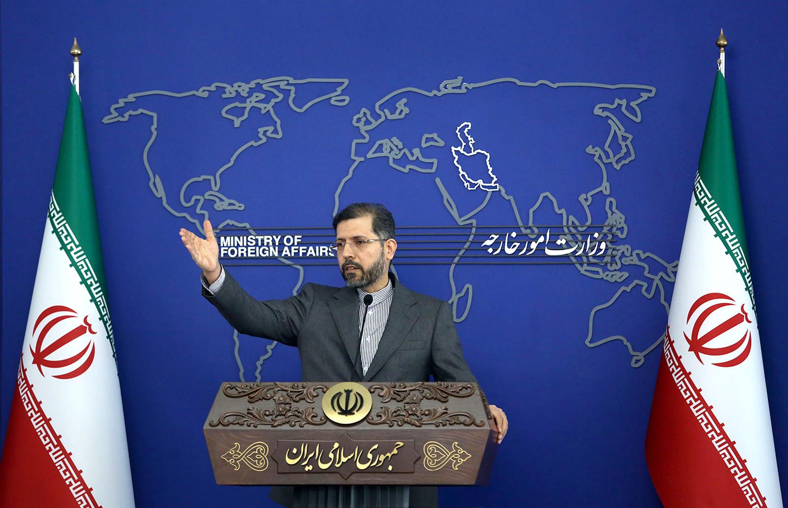 انتقاد ایران از انحراف آب هیرمند