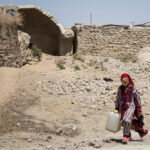 یک گام مانده تا ایران فقیر
