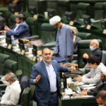 عقب نشینی از حراج تاریخ در مجلس