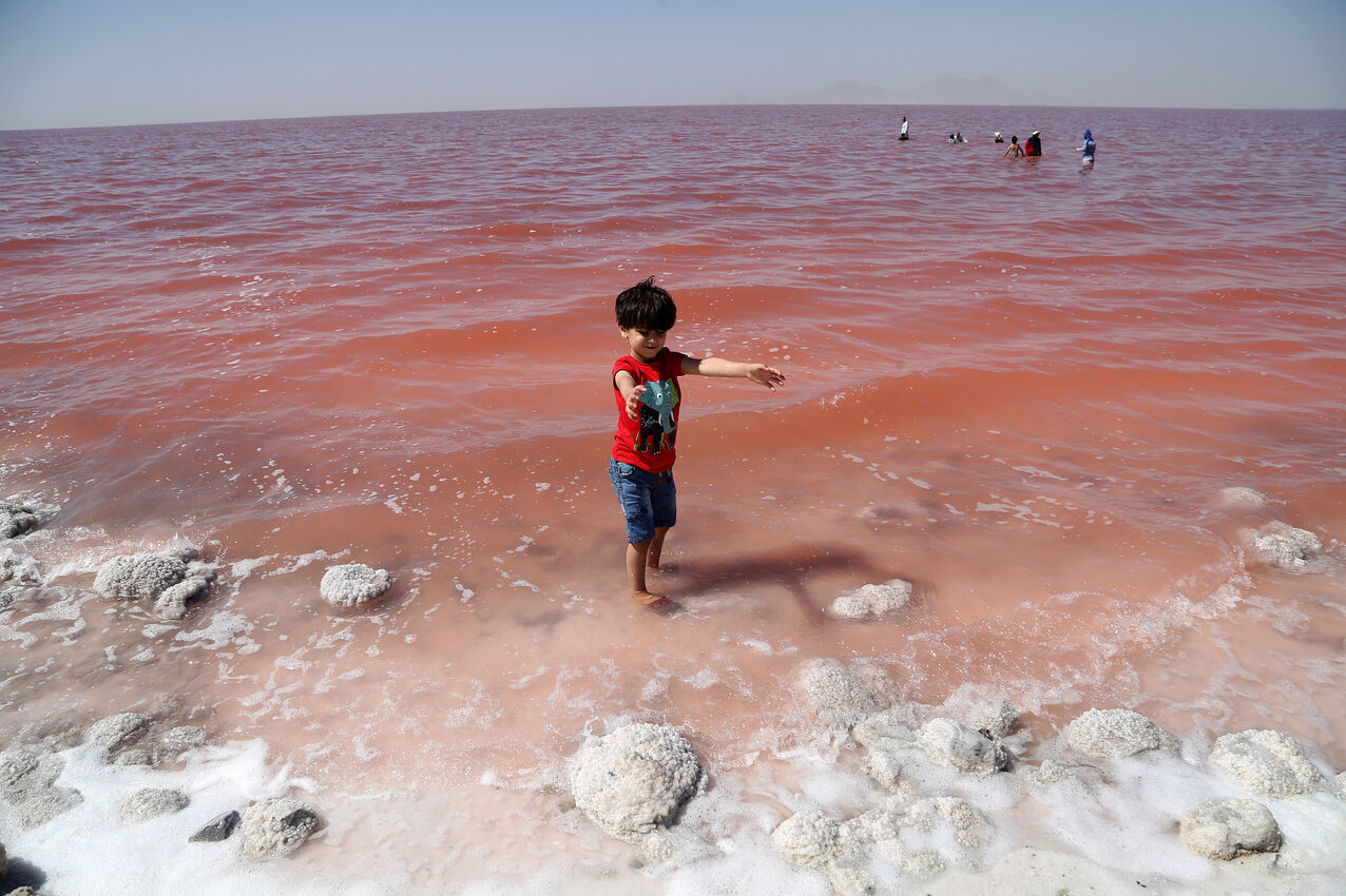 احیای دریاچه ارومیه اراده سیاسی می‌خواهد