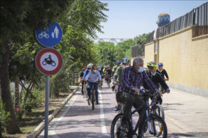 شهرداری‌ها شهرها را برای دوچرخه‌سواران مهیا کنند