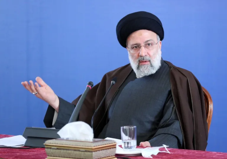 انتقام خون شهید سلیمانی قطعی است