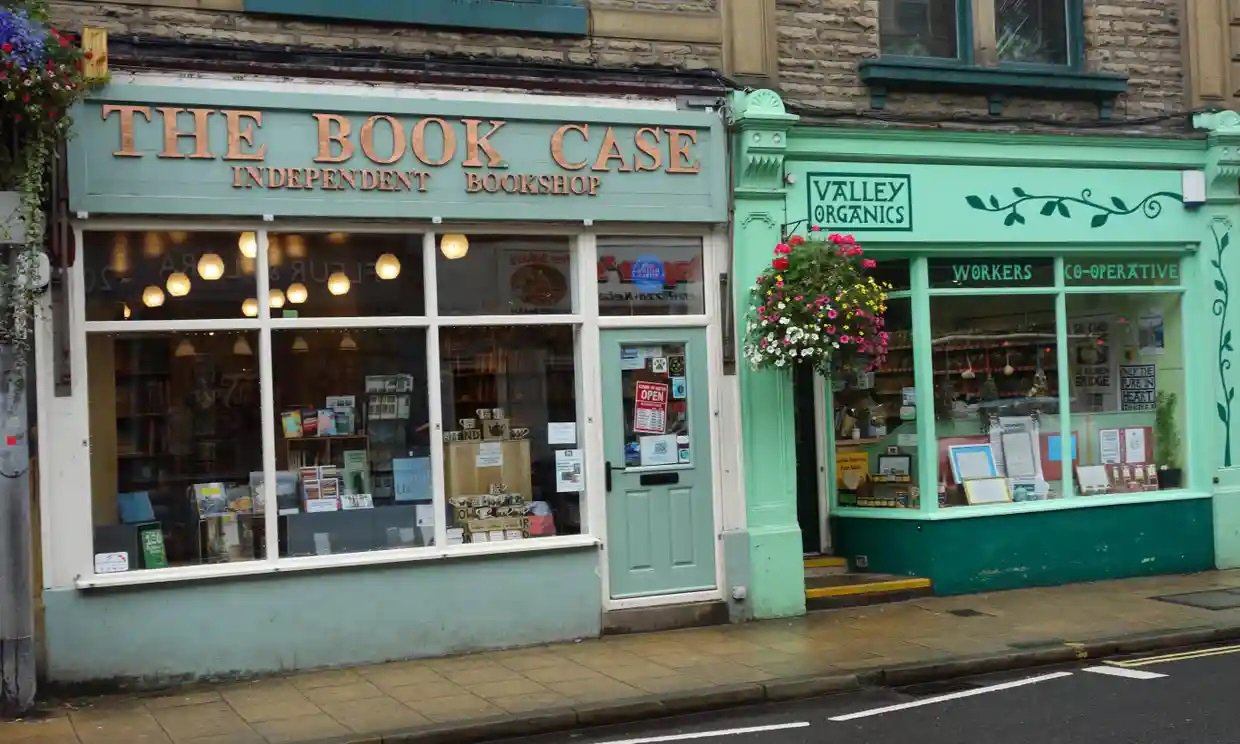 افزایش شگفت‌انگیز کتاب فروشی‌های کوچک و مستقل در بریتانیا