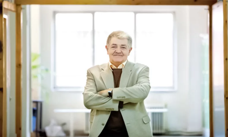 نقد خودمحوری تاریخی ایرانیان