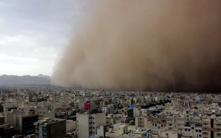 دیپلماسی برای مهار غبار