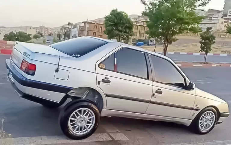 من یک «شوتی» هستم