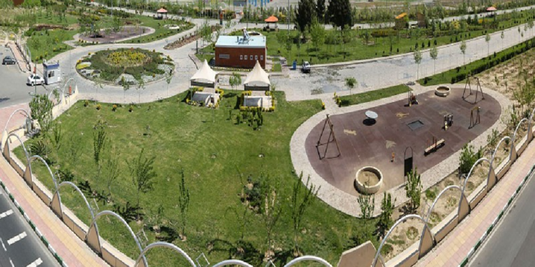 ساخت ورزشگاه در جنوب تهران خردمندانه نیست
