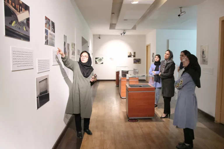 راه و بیراه موزه و حفاظت‌