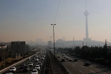 آسمان ابری و افزایش آلودگی هوای تهران