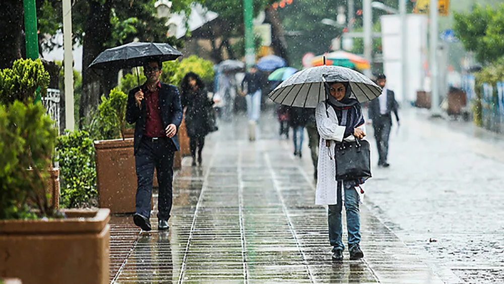 تهران از عصر پنجشنبه بارانی می‌شود