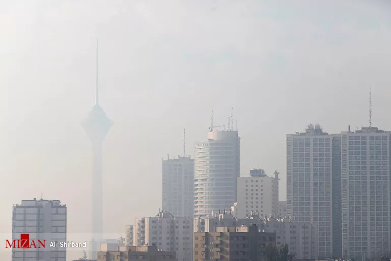 هاله بنفش روی تهران نشانه مازوت سوزی است