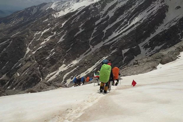پیکر کوهنورد ۷۰ ساله در قله توچال پس از ۳ روز پیدا شد