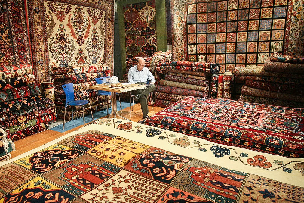 فرش ایرانی، در رؤیای بازگشت