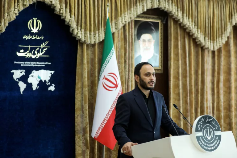 ارسال توپ ناترازی بودجه به زمین مجلس