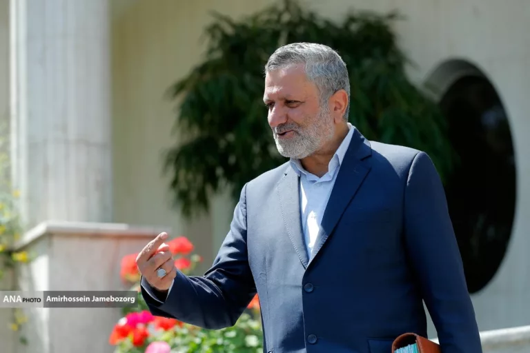 قانون افزایش سن بازنشستگی از سال ۱۴۰۵ عملیاتی می‌شود