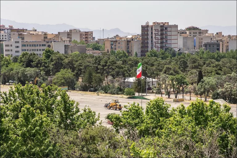 تکذیب قطع درختان پادگان ۰۶
