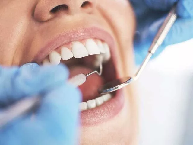 کیفیت و زیبایی را با خدمات دندانپزشکی دکترتو کلینیک تجربه کنید