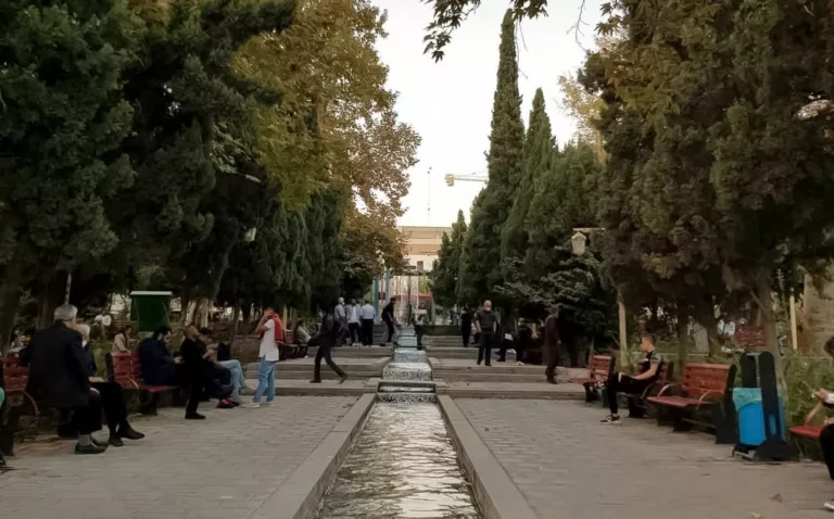 نقض عریان حقوق شهروندی