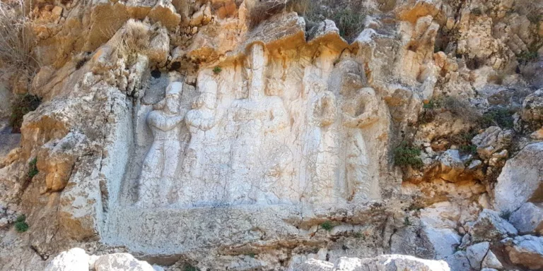 آثار دوده‌ها را پاک کردیم