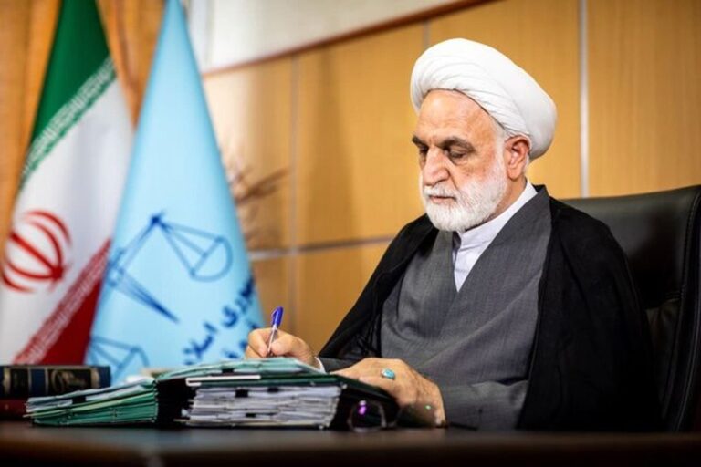 اتخاذ تدابیر مناسب برای تحکیم آرامش و امنیت مردم در همه ابعاد