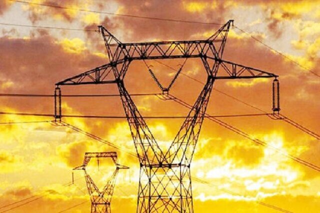 احتمال افزایش حوادث شبکه برق به دلیل شدت گرما