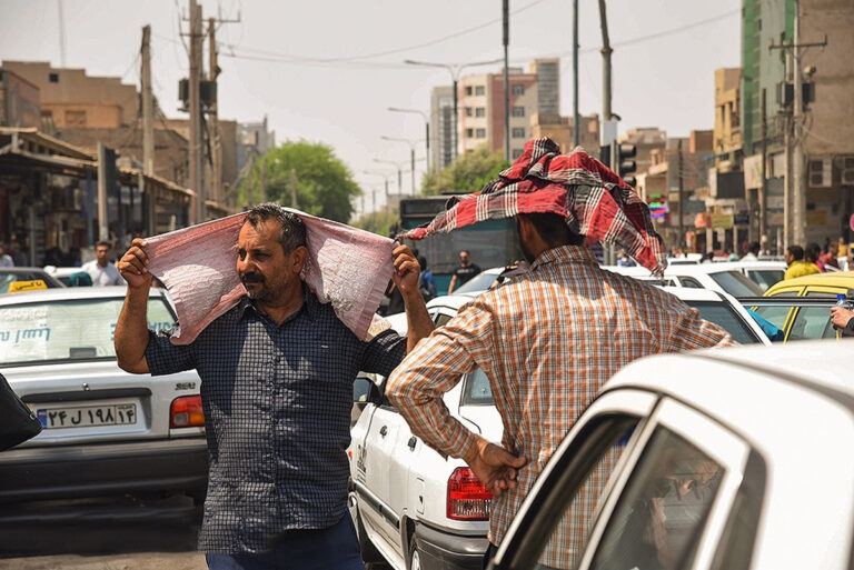 شبکۀ برق زیر فشار گرما