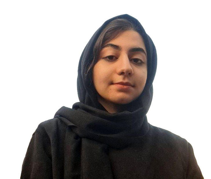 زینب کریمی