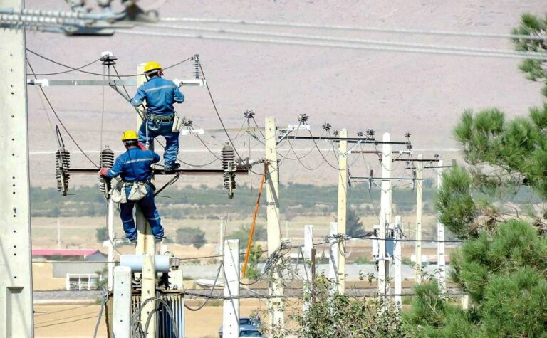 علی‌آبادی با ناترازی چه کند؟
