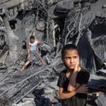 دخترانی که هرگز کودکی نکردند