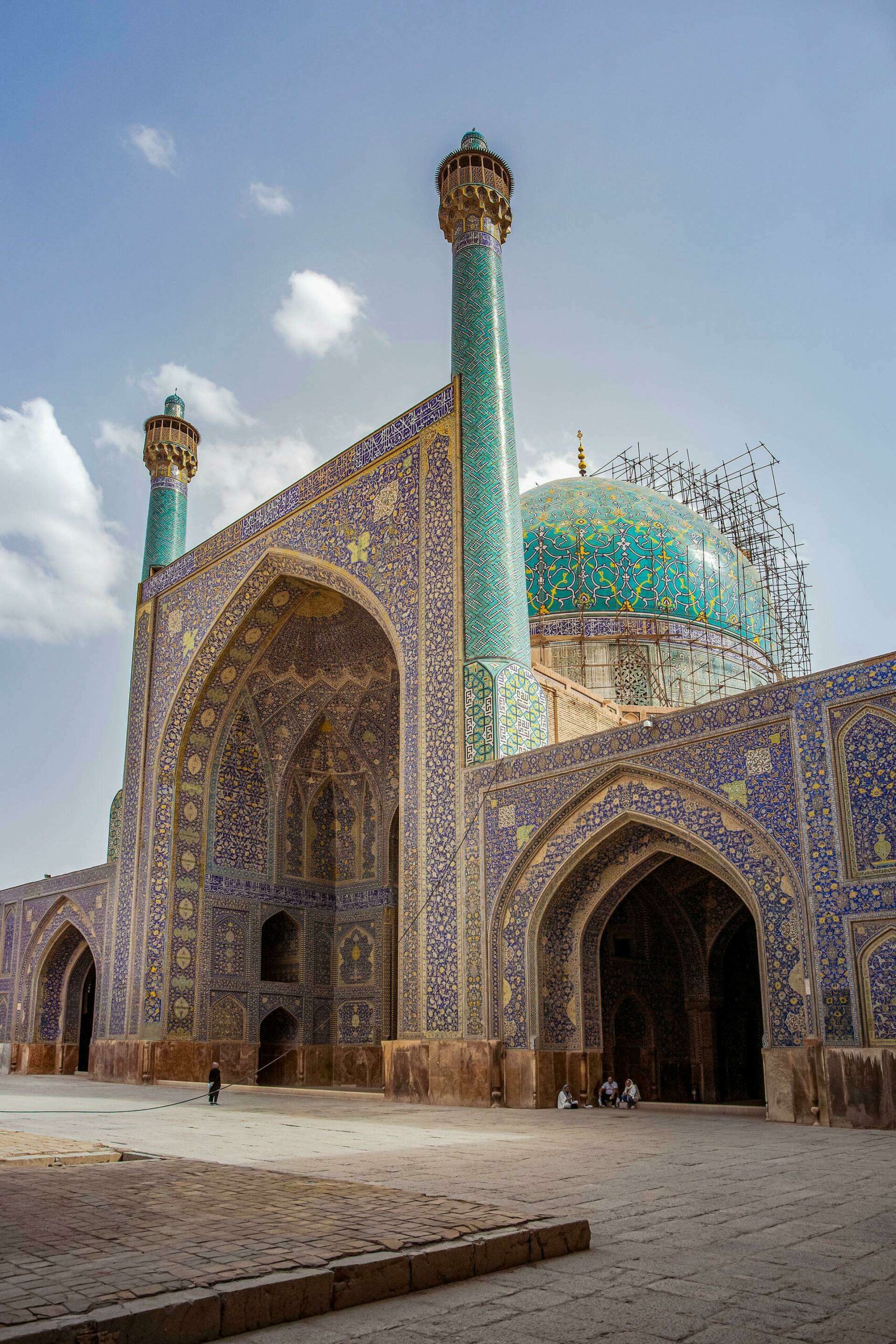 میراث اصفهان در احاطه آلودگی