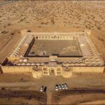 کاروانسرای دیر گچین؛ مادر کاروانسراهای ایران در دل کویر