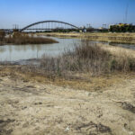 کارون، زخم‌خورده سدها
