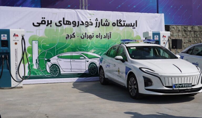 ورود خودروهای برقی به ناوگان پلیس گامی به‌سوی توسعه پایدار