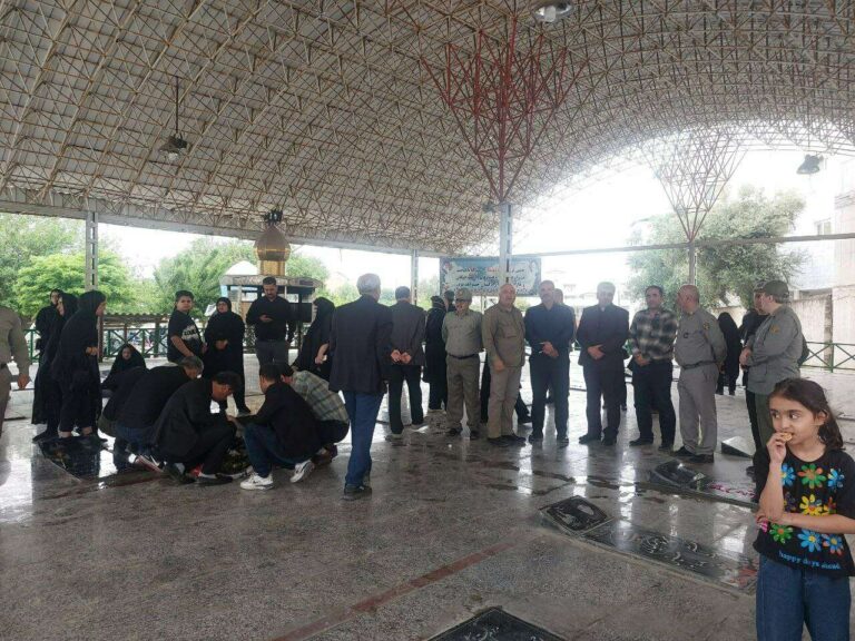 بغض  کردکوی در سوگ مصدق