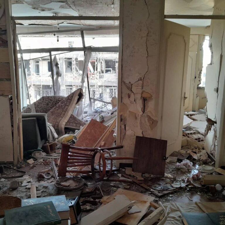 بازگشت به خانه در بیم‌وامید