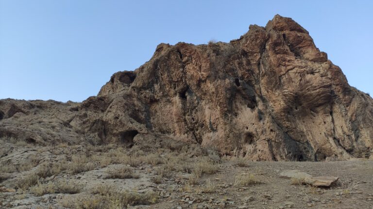 از تاریکی غار تا روشنای جهان