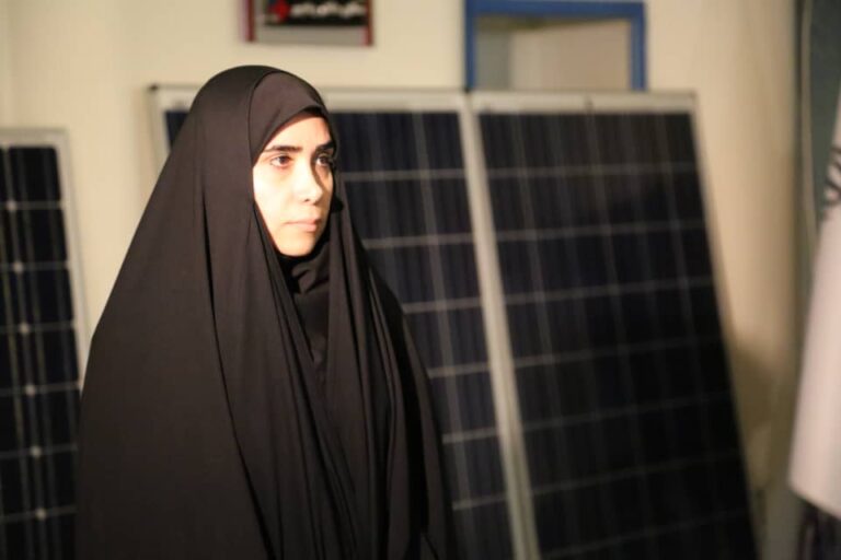 نخستین دوره آموزشی نصب نیروگاه های خورشیدی خانگی برگزار شد