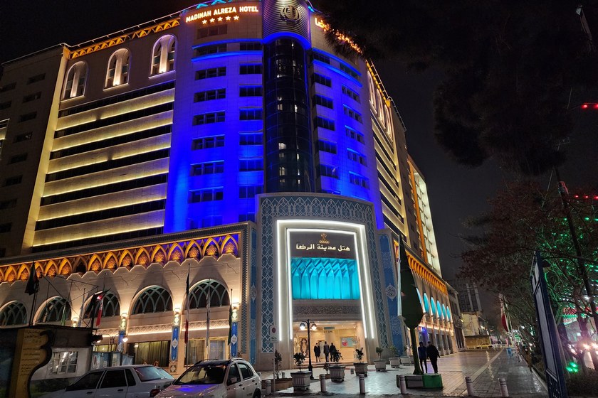 راهکارهایی برای یافتن اقامتگاه در مشهد؛ از هتل‌های نزدیک حرم تا اقامتگاه‌های اقتصادی