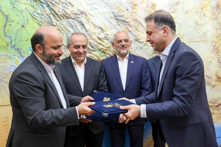 امضای توافق‌نامه همکاری شرکت مس و نوسازی مدارس برای توسعه عدالت آموزشی