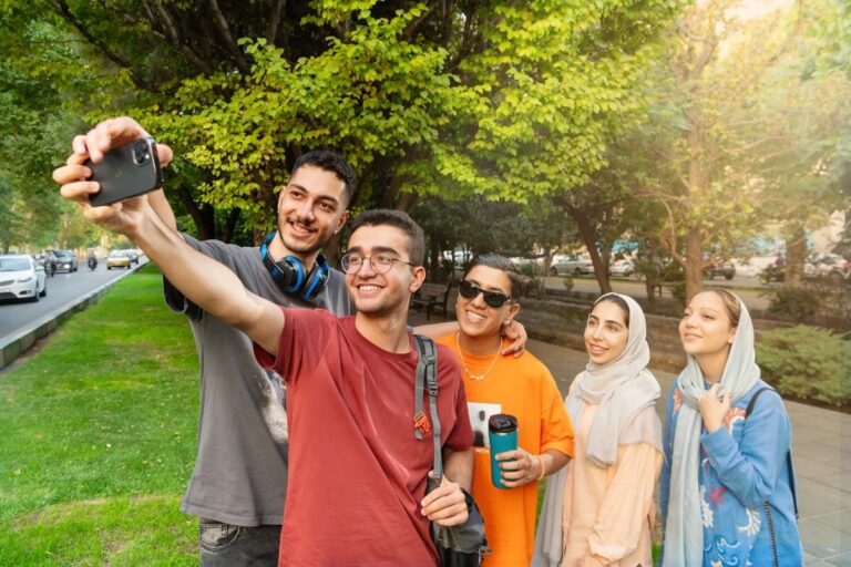 بازی نسل Z در زمین مد پایدار