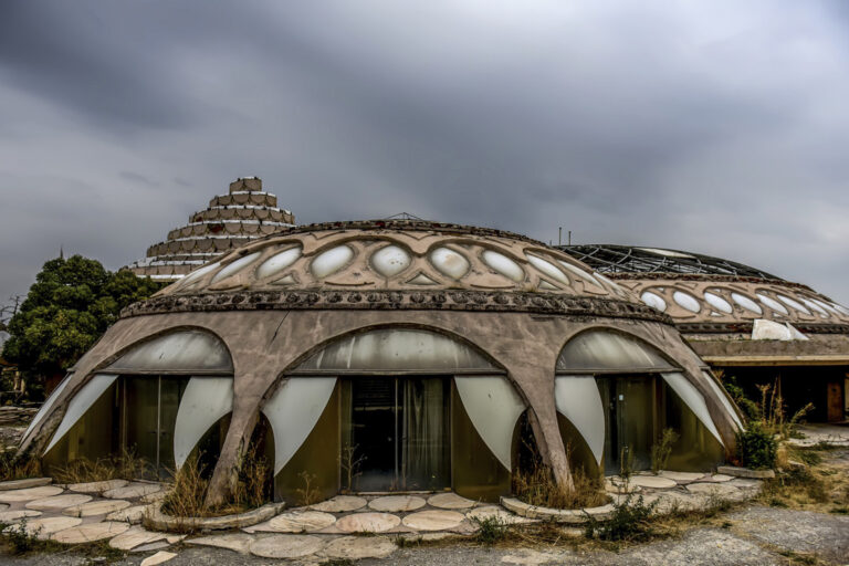 فروپاشی «مروارید»