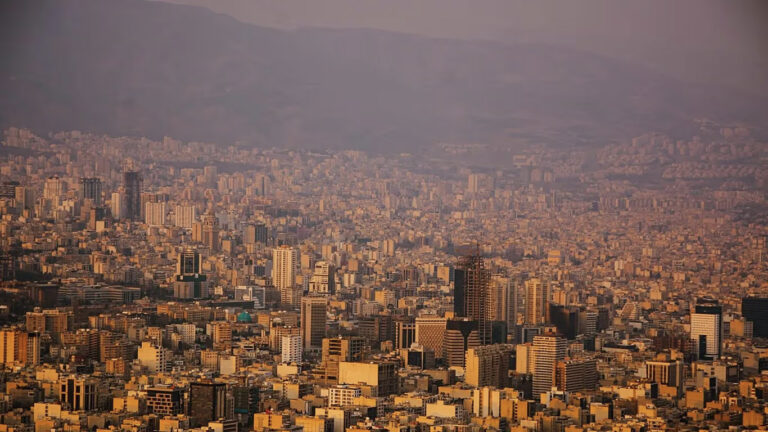 ماه جهانی‌ شهر و شهرهای بی‌جان