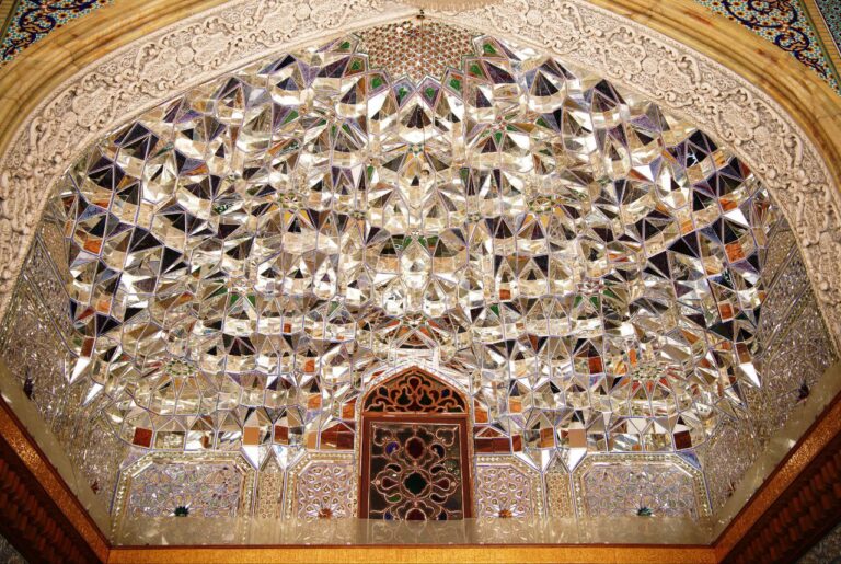 آینه‌کاری در معماری ایرانی جهانی شد