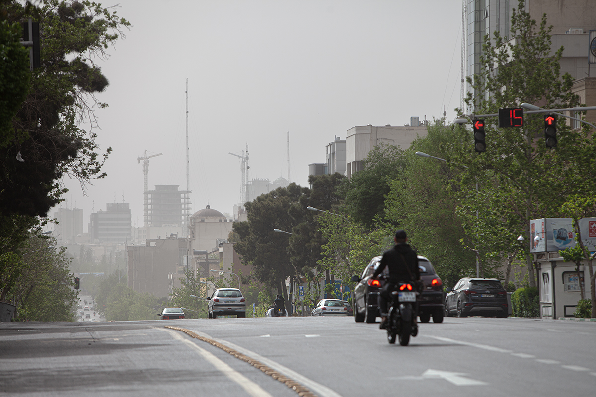 تهران بغض دارد