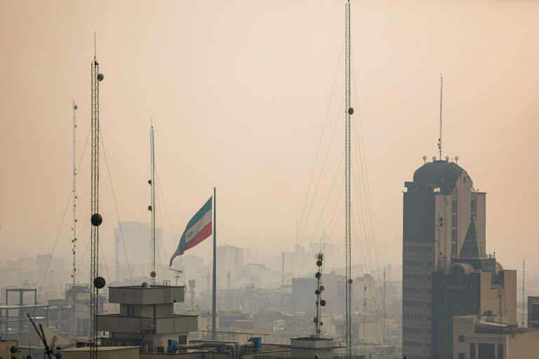 ایران بر مدار اضطرار