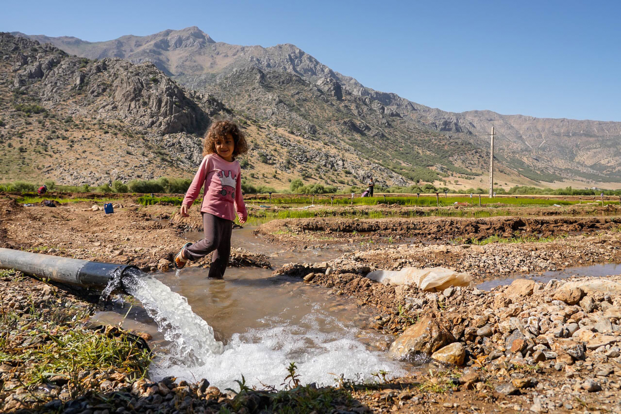 غارت آب ایران با یک میلیون چاه مجاز