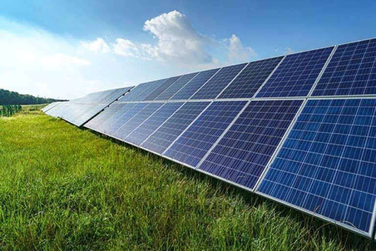 نخستین قرارداد الکترونیکی نیروگاه خورشیدی در ساتبا امضا شد