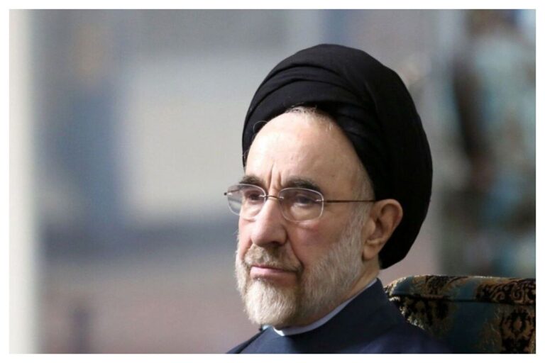 خروج سید محمد خاتمی از کشور تکذیب شد
