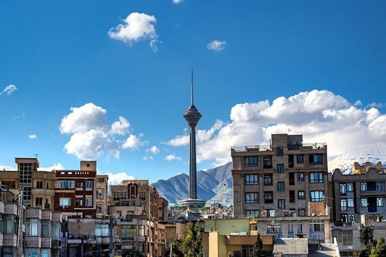 هوای تهران در وضعیت «قابل قبول» قرار دارد